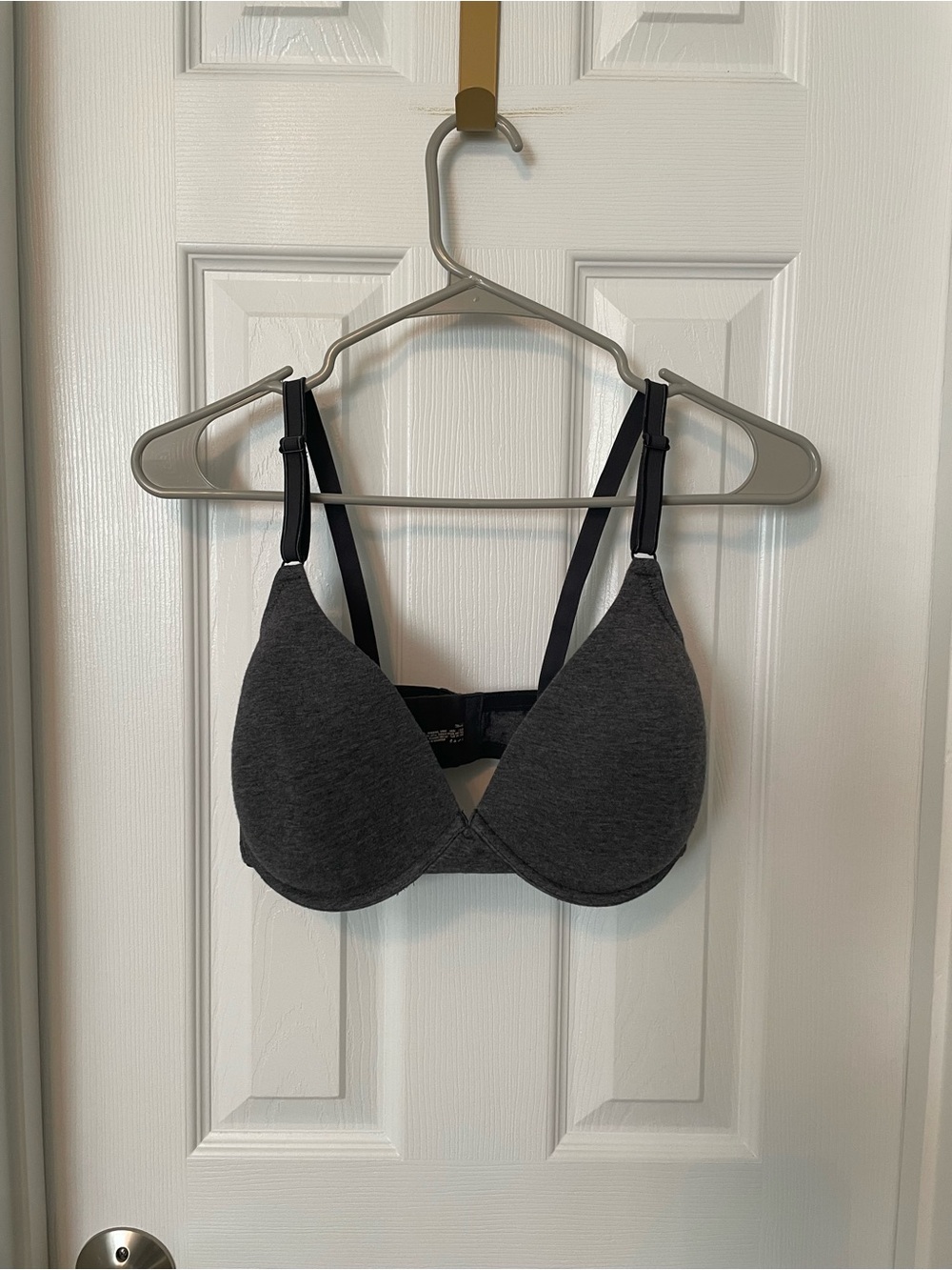 Gilligan & O'Malley soft padded grey underwire T-shirt bra